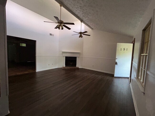 Building Photo - 151 Loblolly Dr