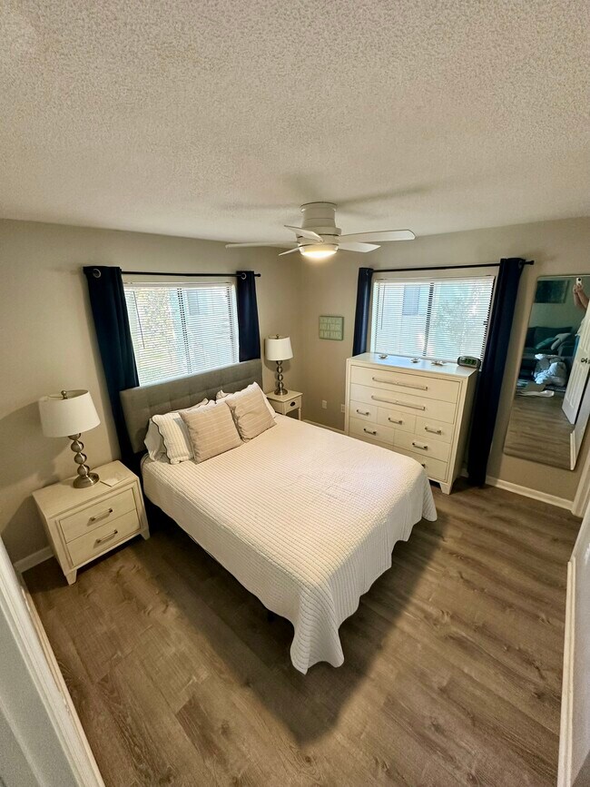 Primary Photo - 45 Folly Field Rd