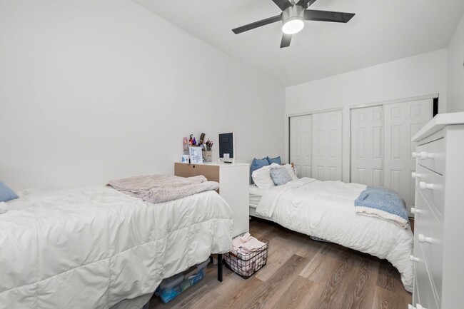 Building Photo - Brand new!