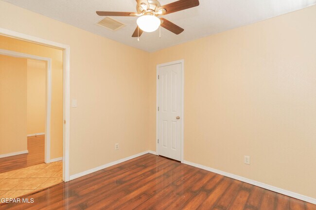 Building Photo - 5652 Rick Husband Dr