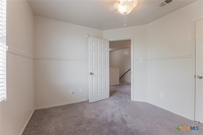 Building Photo - 2406 Waterfall Dr