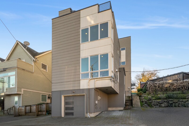 Building Photo - 8380 Loyal Way NW