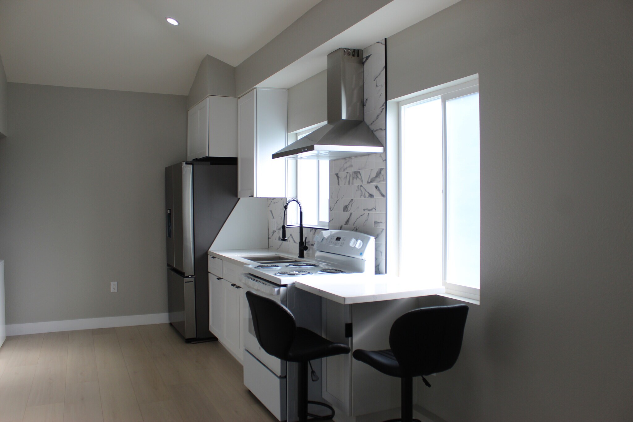 Building Photo - 20803 Bassett St