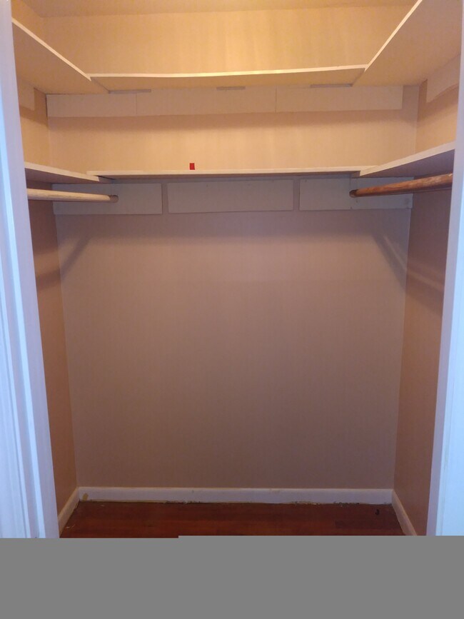 Building Photo - 671 Georgia Ave