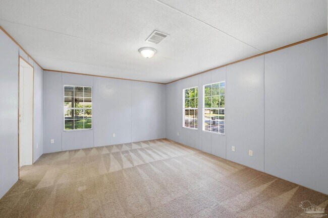 Building Photo - 1709 Woodchuck Ave