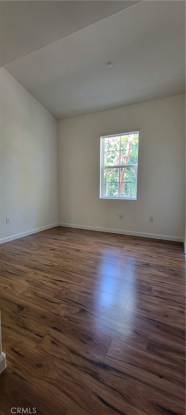 Building Photo - 1016 Timberwood