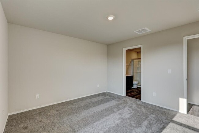 Building Photo - 11832 KAMERON Wy