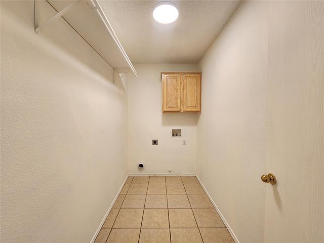 Building Photo - 414 Dakota Dr
