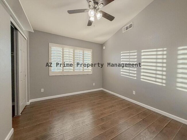 Building Photo - 260 W Calle Monte Vista