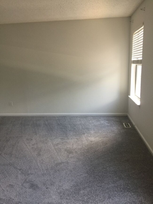 Building Photo - 2407 Marsh Creek Ct