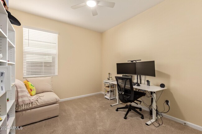 Building Photo - 25443 W Graham Trl