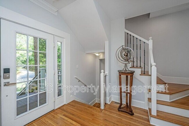 Building Photo - 3738 Station Point Ct