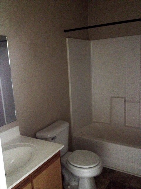 Building Photo - 1112 Pueblo Dr