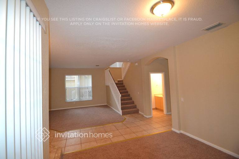 Building Photo - 5115 Crescent Moon Dr