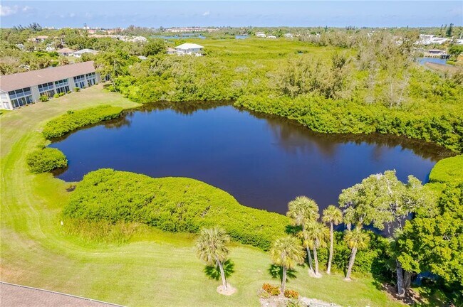 Building Photo - 821 Waterside Dr