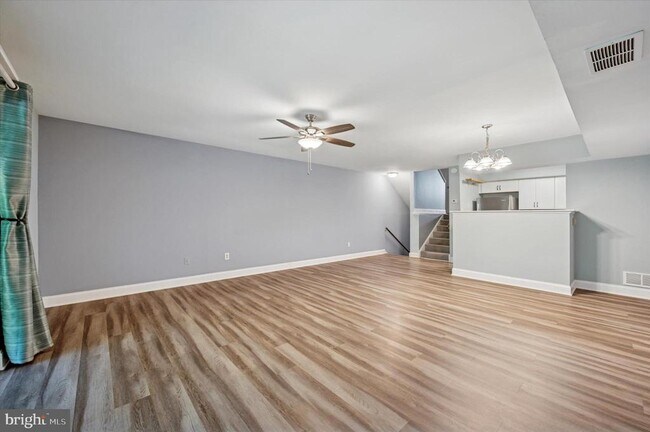 Building Photo - 319 Stony Way
