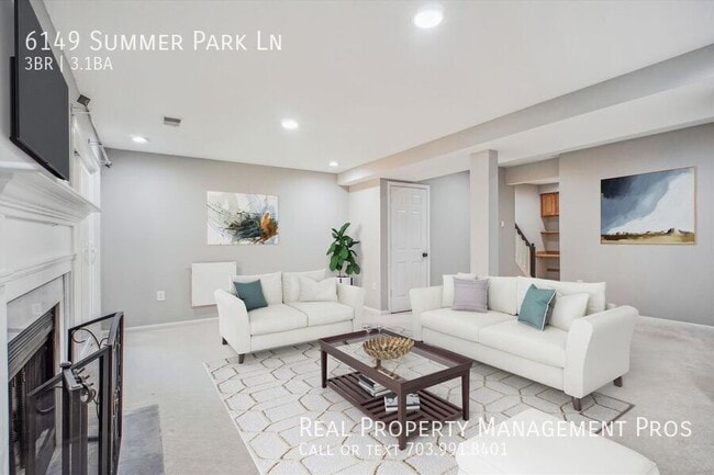 Building Photo - 6149 Summer Park Ln