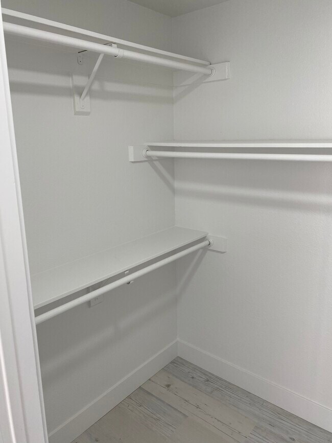 Building Photo - 9653 S 44th St