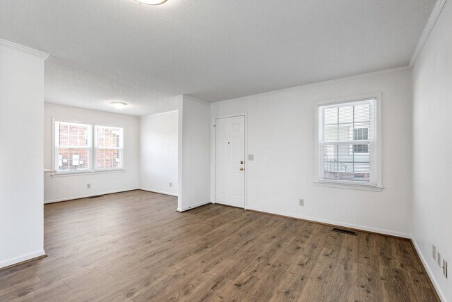 Building Photo - 203 Lancaster Ave