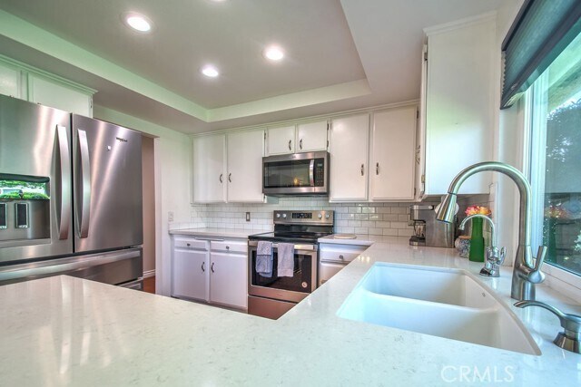 Building Photo - 17252 Citron