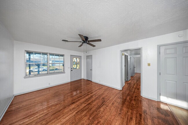 Building Photo - 5860 NW Dearborn Ave