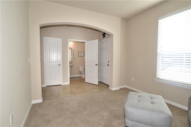 Building Photo - 18405 Congaree St