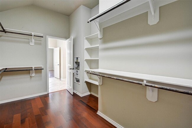 Building Photo - 26303 Crystal Cove Ln