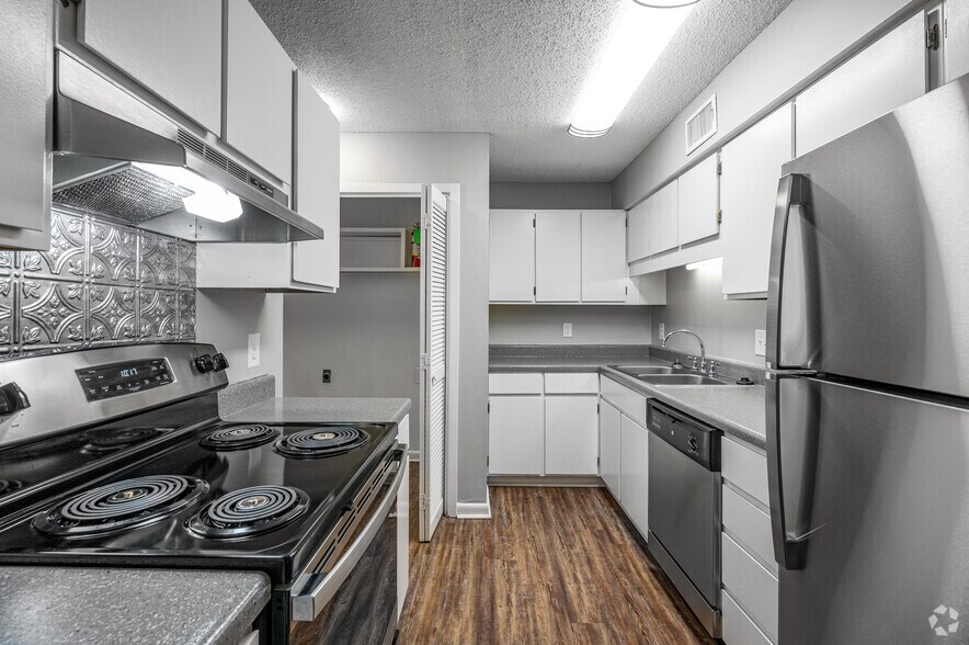 Van Mark Apartments 3980 Old Sterlington Rd Monroe LA 71203