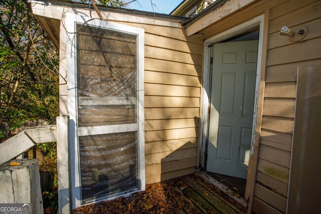 Building Photo - 4380 Barrington Pl