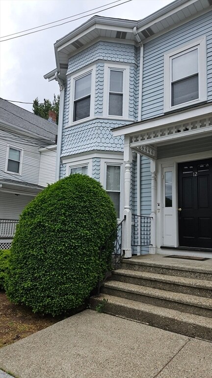Building Photo - 12 Stearns St