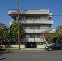 Building Photo - 147 Oak Knoll Ave
