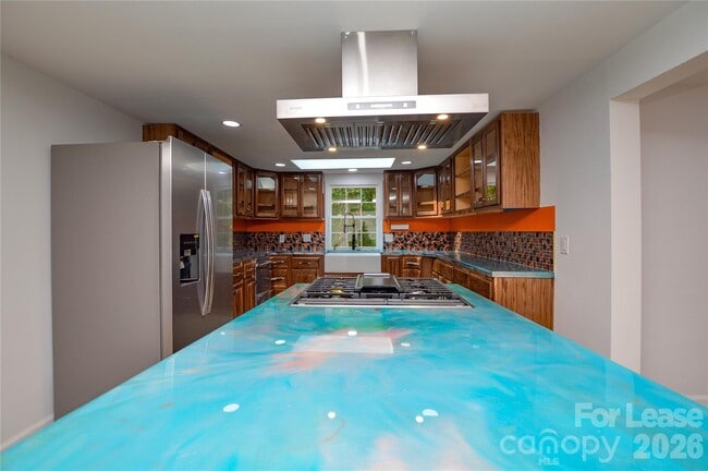 Building Photo - 5821 Hornet Dr