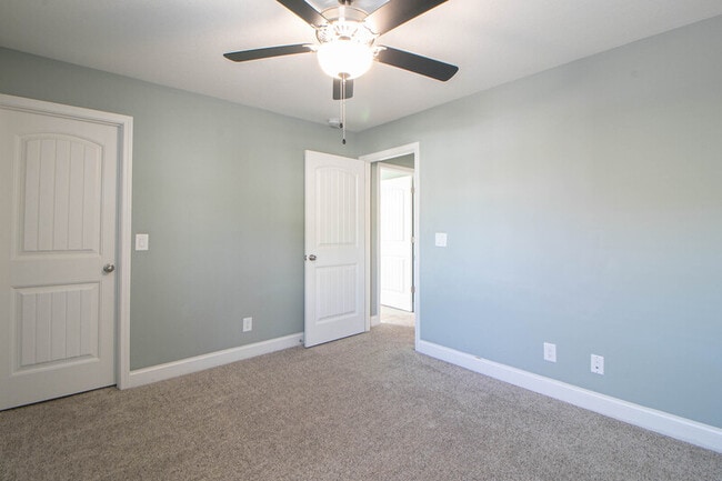 Building Photo - 1201 Morstead Dr