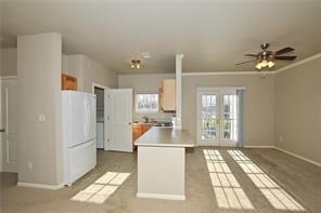 Building Photo - 12926 University Crescent