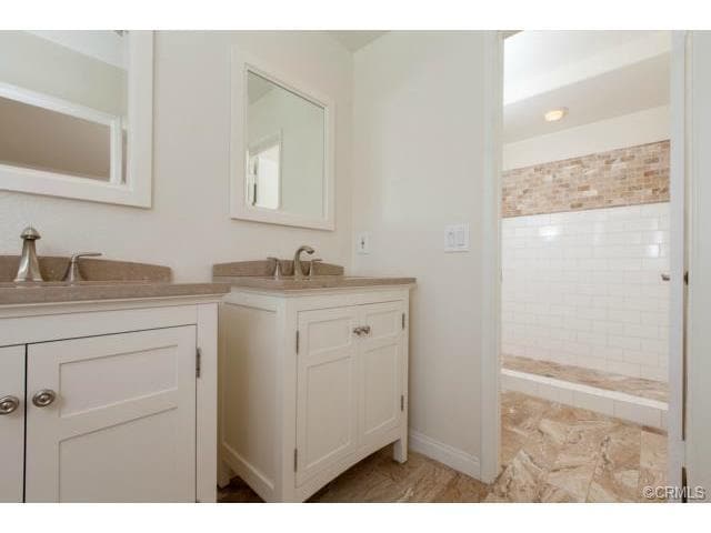 Building Photo - Gorgeous remodeled home in Covina Hills