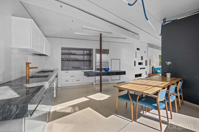 Building Photo - 100 11th Ave