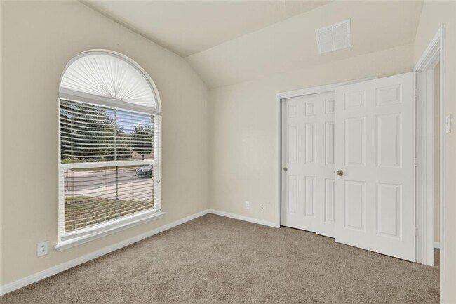 Building Photo - 217 Teron Dr