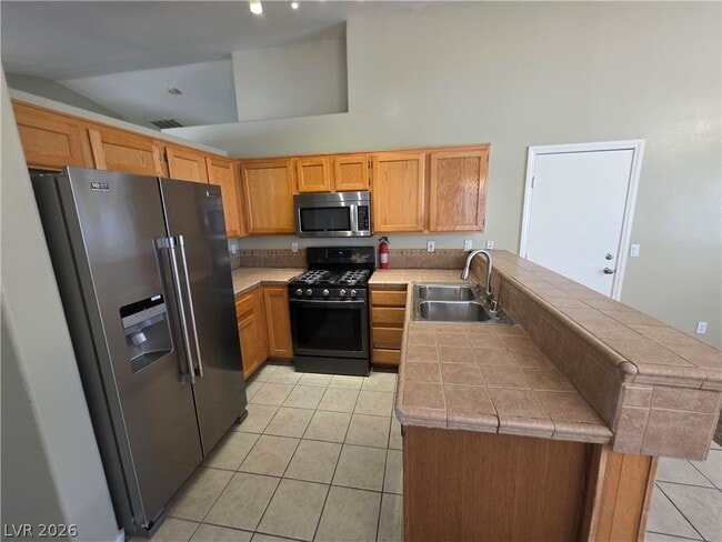 Building Photo - 6674 Jordan River Dr