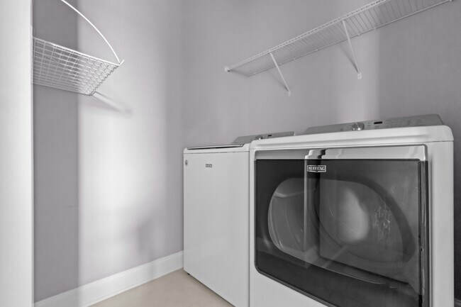 Building Photo - 3102 Rushworth Dr