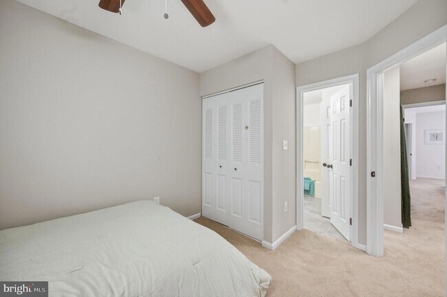 Building Photo - 11170 Hamlet Ct