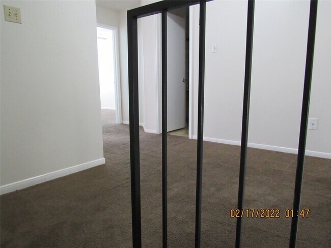 Building Photo - 15543 Weldon Dr