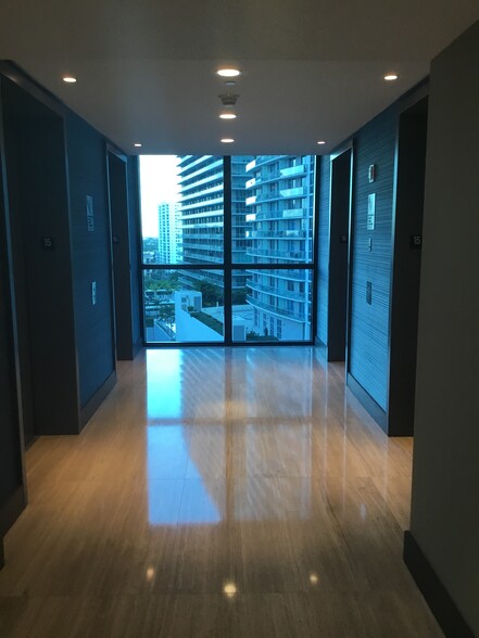 Building Photo - 1080 Brickell Ave