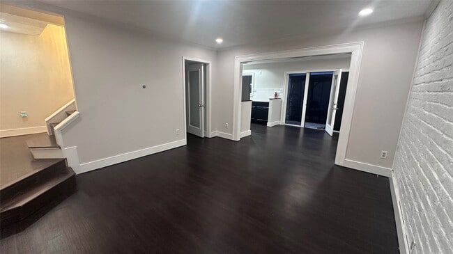 Building Photo - 1531 Fairview St