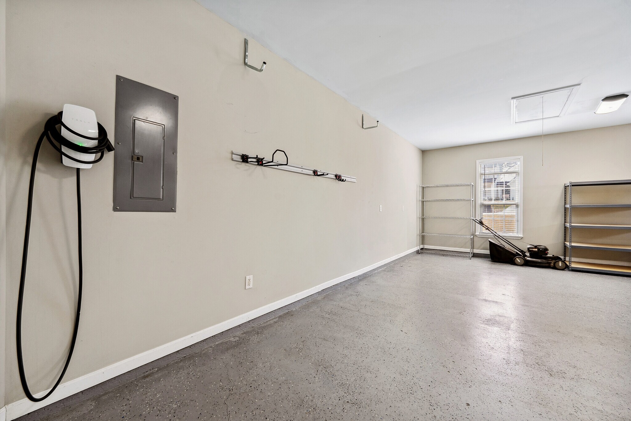 Building Photo - 3394 Pendley Rd