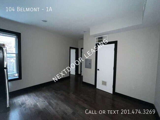 Building Photo - 104 Belmont-1A