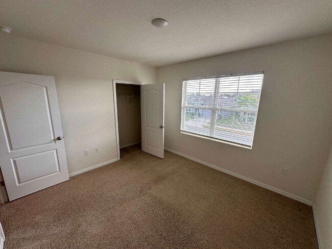 Building Photo - 4186 Looking Glass Pl