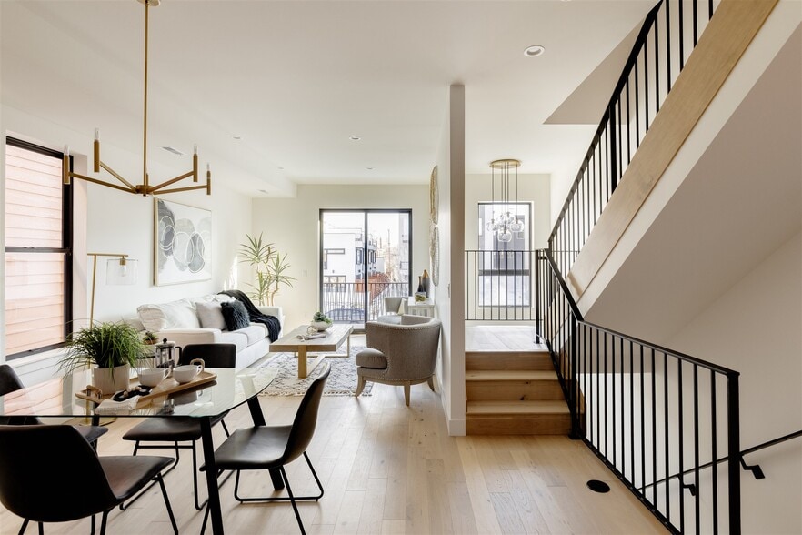 Building Photo - 1755 N Williams St