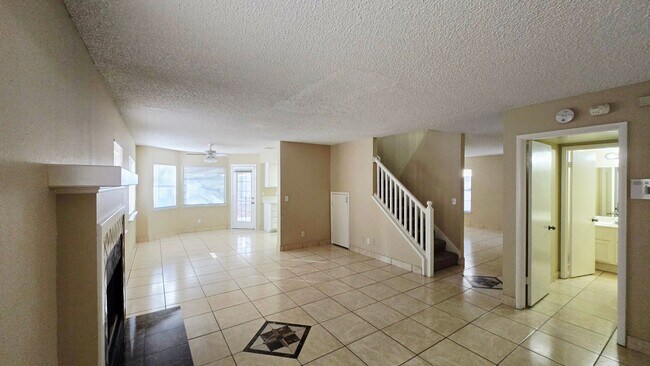 Building Photo - 9013 Quiet Cove Way