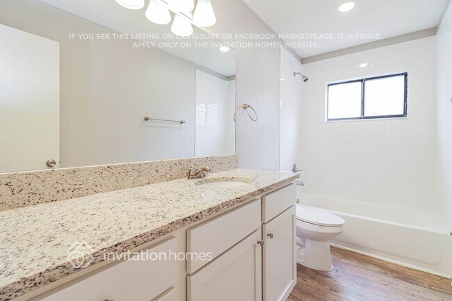 Building Photo - 6212 Eaglebrook Ave