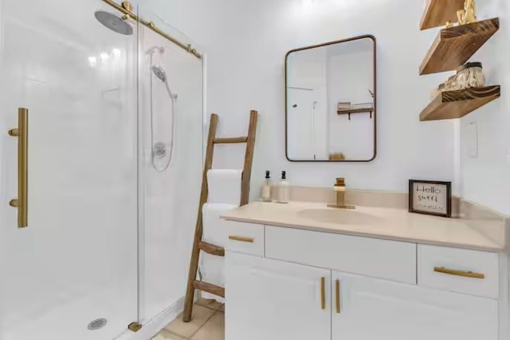 Building Photo - 1023 Sycamore Green Pl